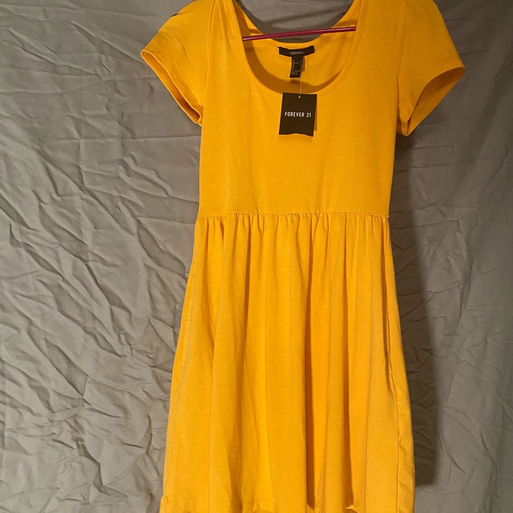 Yellow flowy dresss
